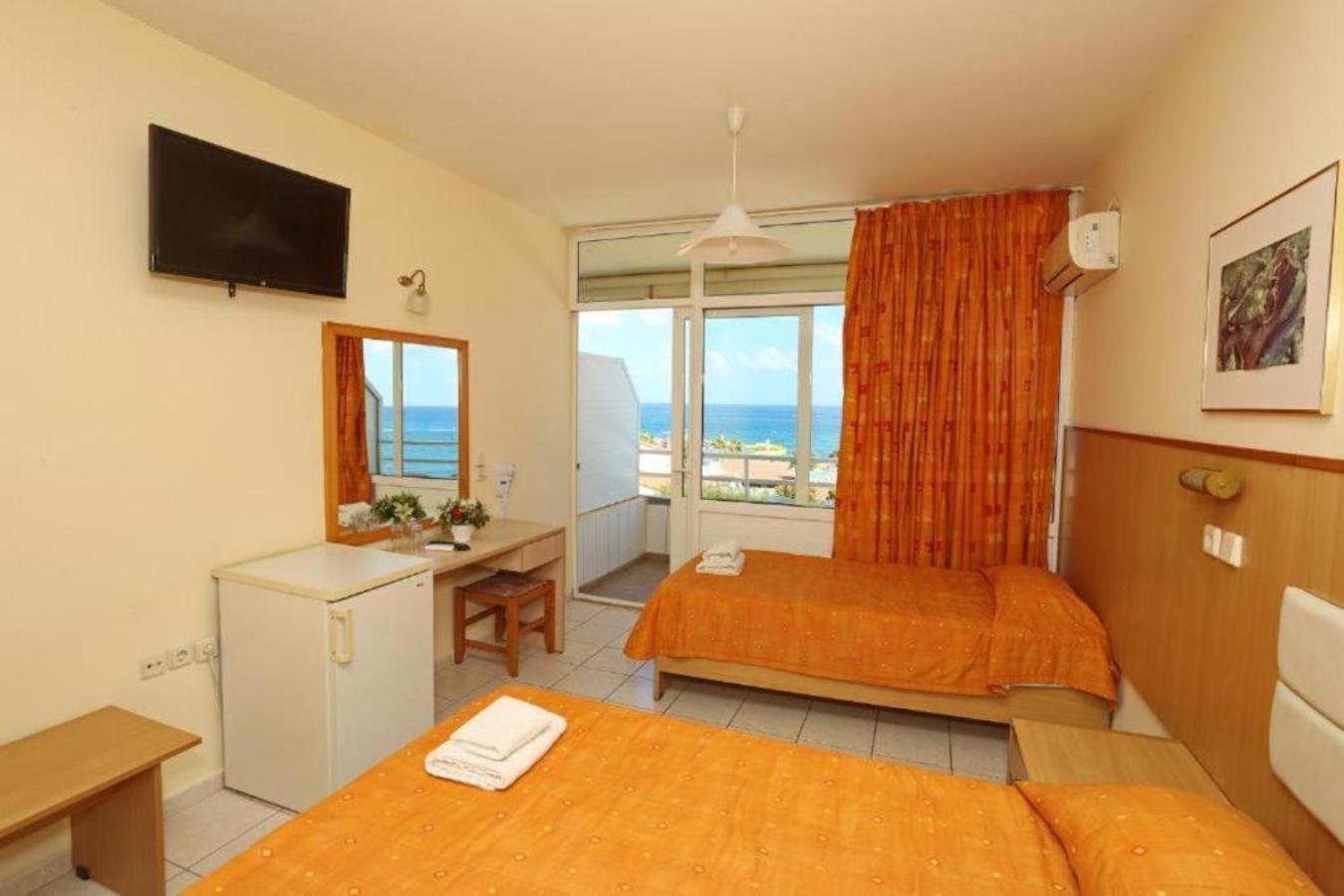 Eri Beach & Village Hotel Hersonissos  Exterior foto