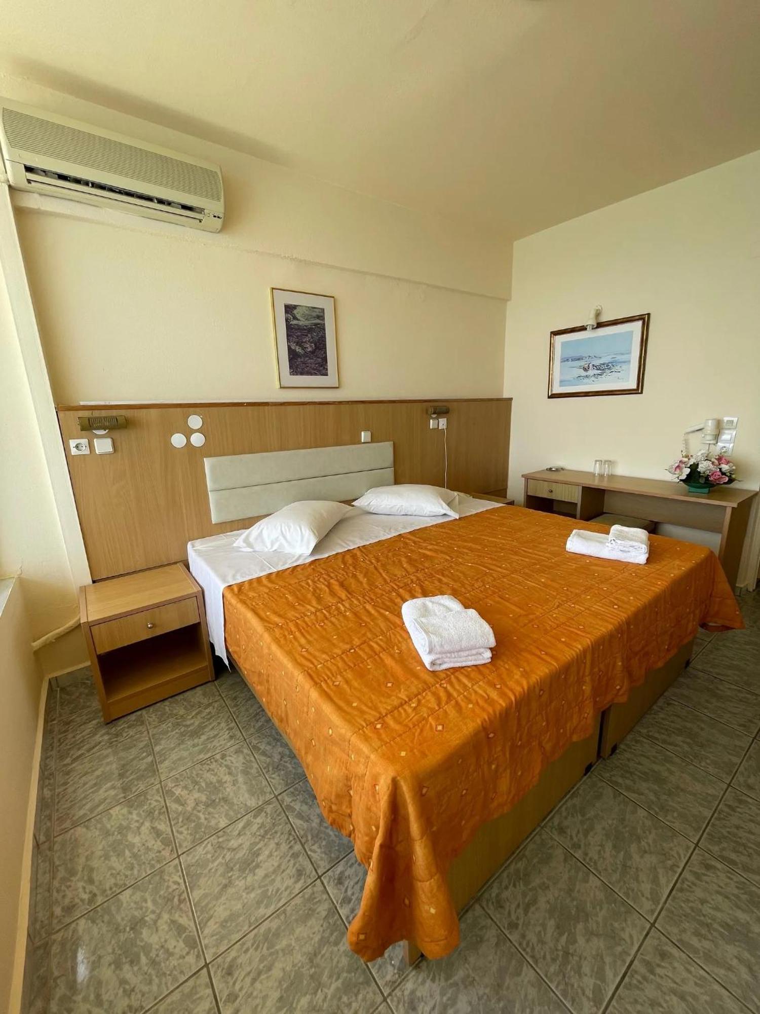 Eri Beach & Village Hotel Hersonissos  Exterior foto